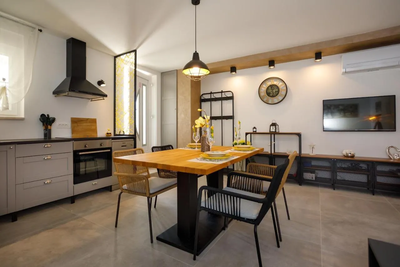 New&Modern Apartment Dora Vrh  0*, Vrh (Krk)